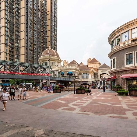 Wuhan Hongshan-Guanggu Square- Locals Apartment 00157650 Экстерьер фото
